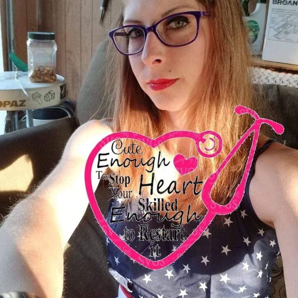 Meet your Posher, Kayla